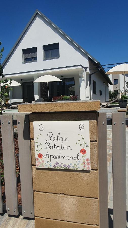 Relax Balaton Apartmanok Balatonfüred Eksteriør billede