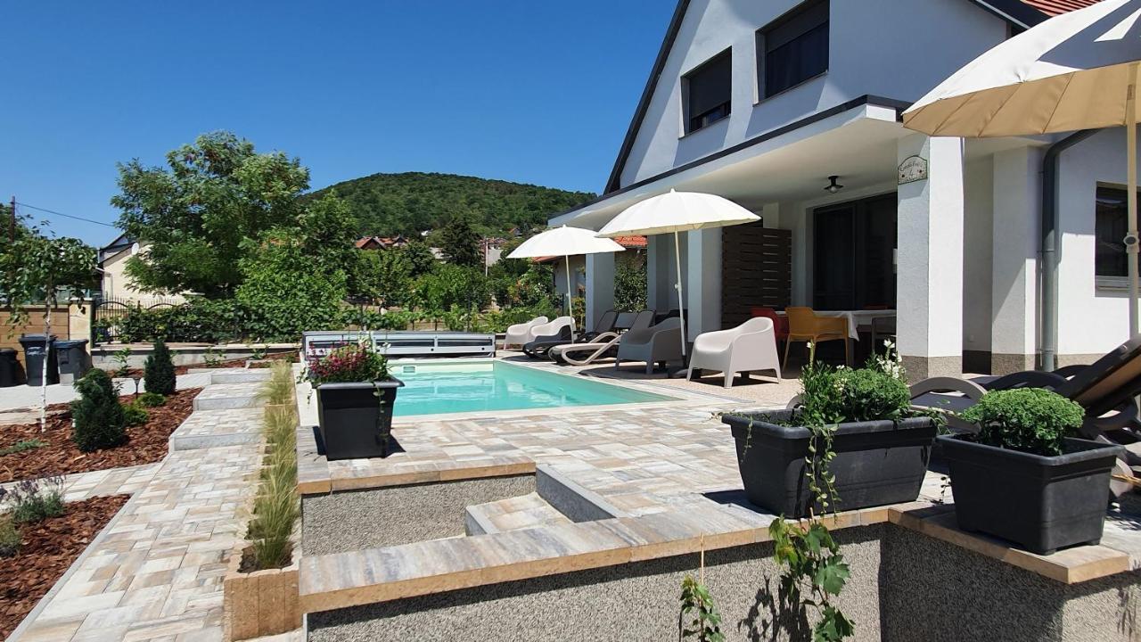 Relax Balaton Apartmanok Balatonfüred Eksteriør billede