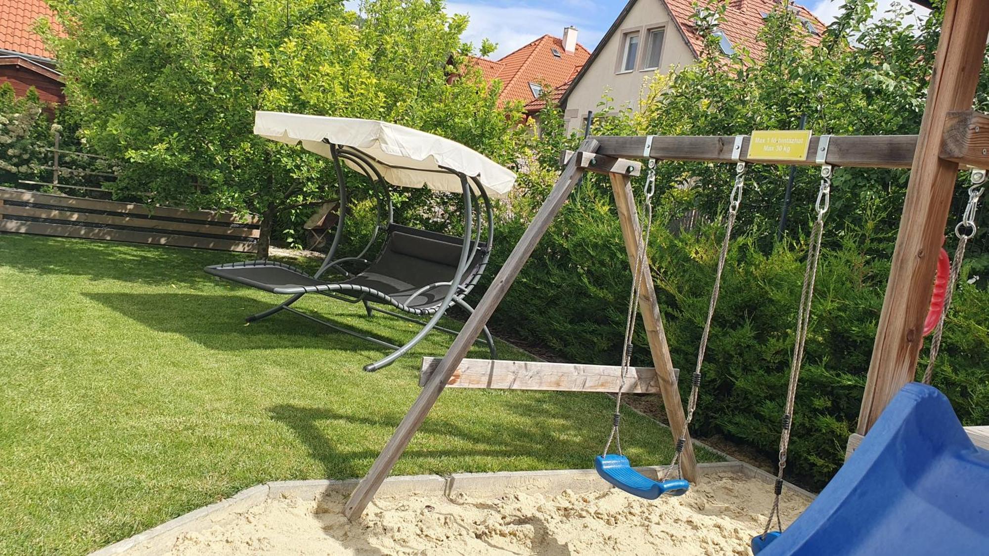 Relax Balaton Apartmanok Balatonfüred Eksteriør billede